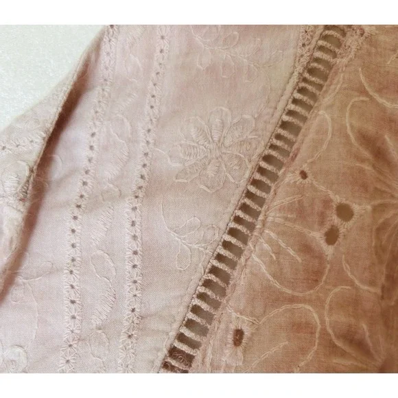 POL Anthropology Women Pink Lace Embroidered Eyelet Crop Top Balloon Sleeves L - Picture 2 of 8